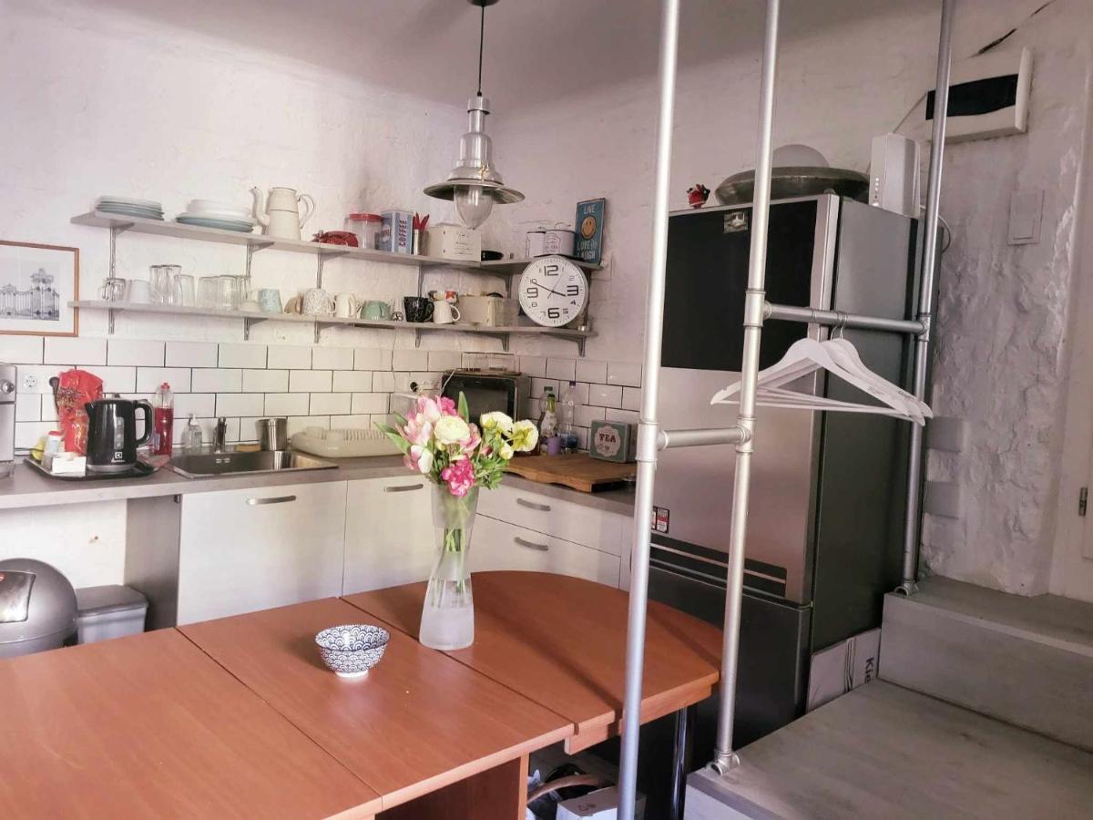 Cosy Apartman By The Castle Apartment Budapesta Exterior foto